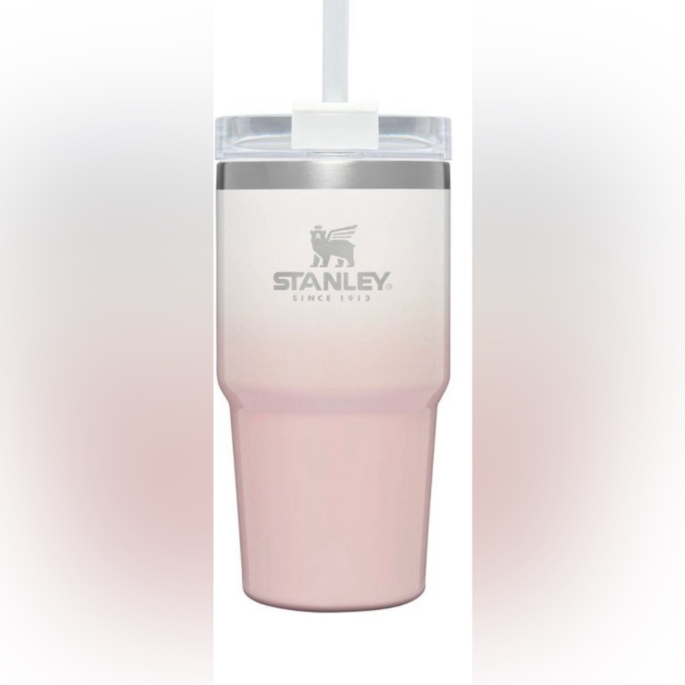 Beautiful pink ombré parfait pearlescent 20oz Stanley tumbler.